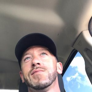 Meet your Posher, Joshua